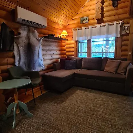 木屋 Log At Patokoski